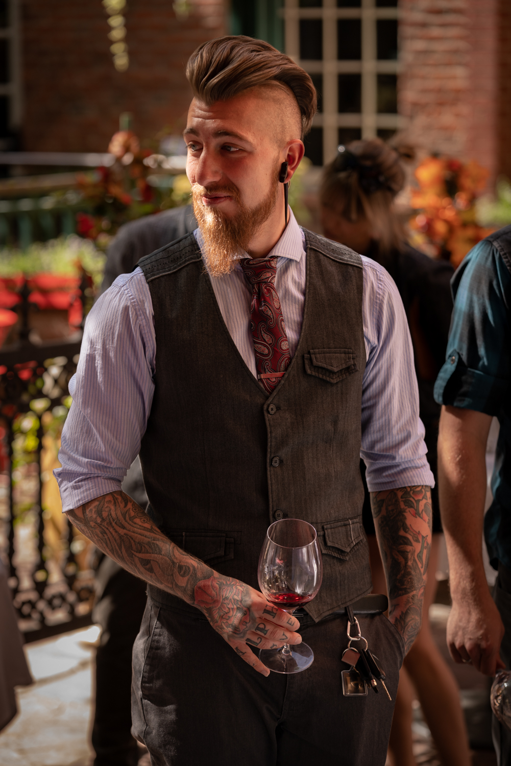 Vinmarket – tattoo dude